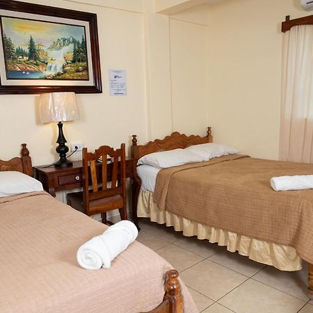 Hotel Internacional Palmerola コマヤグア エクステリア 写真
