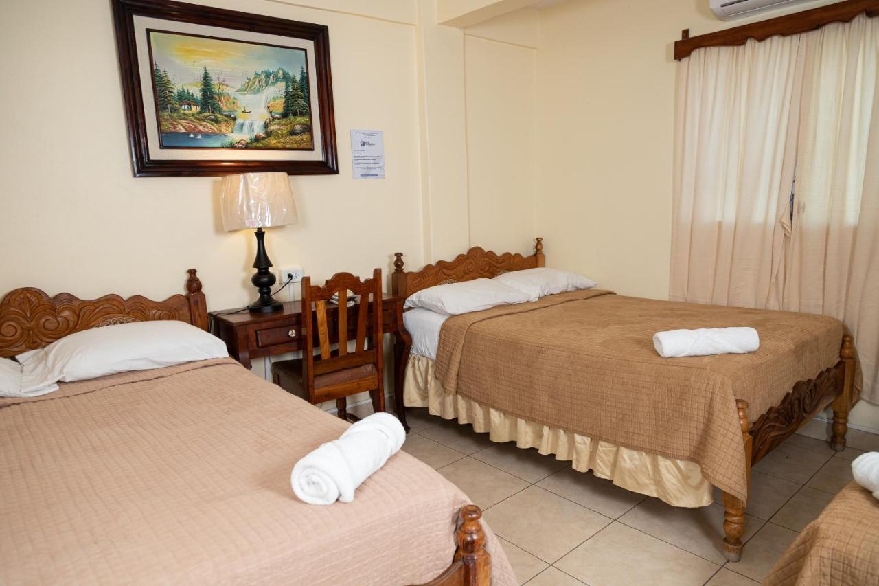 Hotel Internacional Palmerola コマヤグア エクステリア 写真