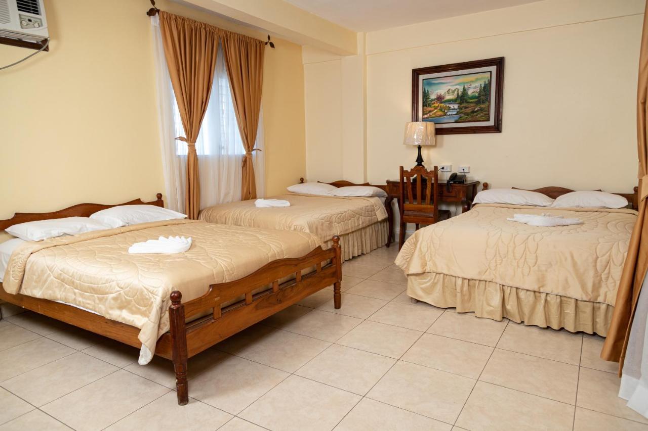 Hotel Internacional Palmerola コマヤグア エクステリア 写真
