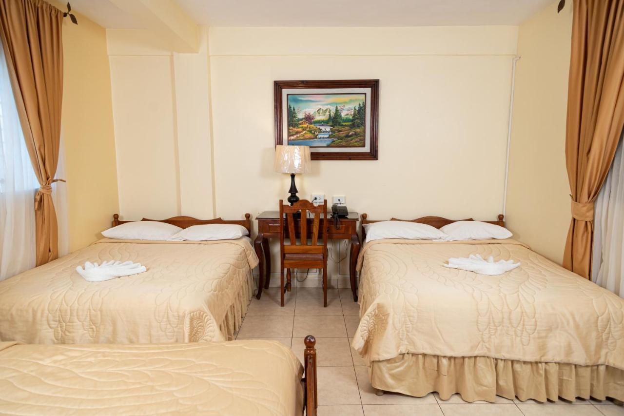 Hotel Internacional Palmerola コマヤグア エクステリア 写真